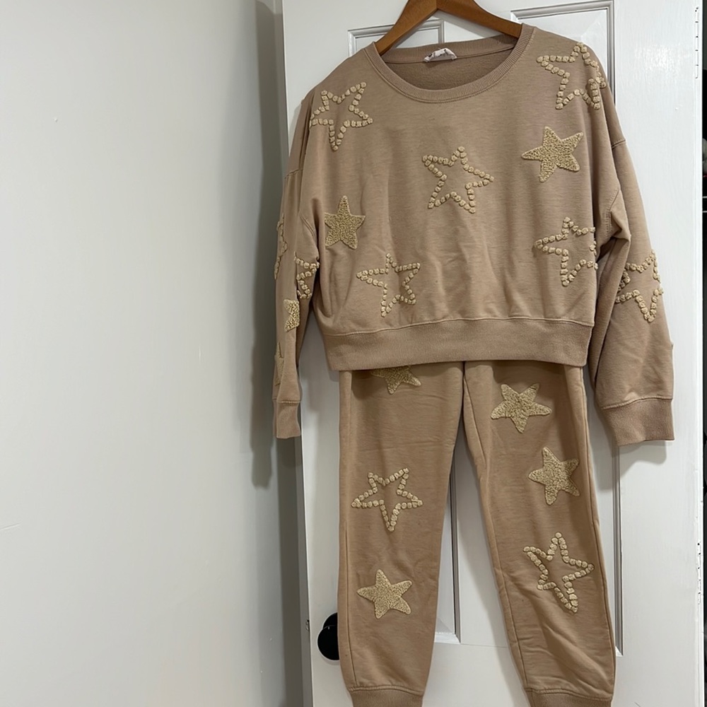 Olive & Oak Women’s size M matching set